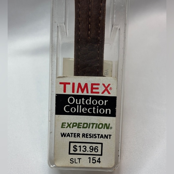Timex Brown Leather Water Resistant Watch Band 14mm plastic box 2 pieces NOS - Picture 2 of 9